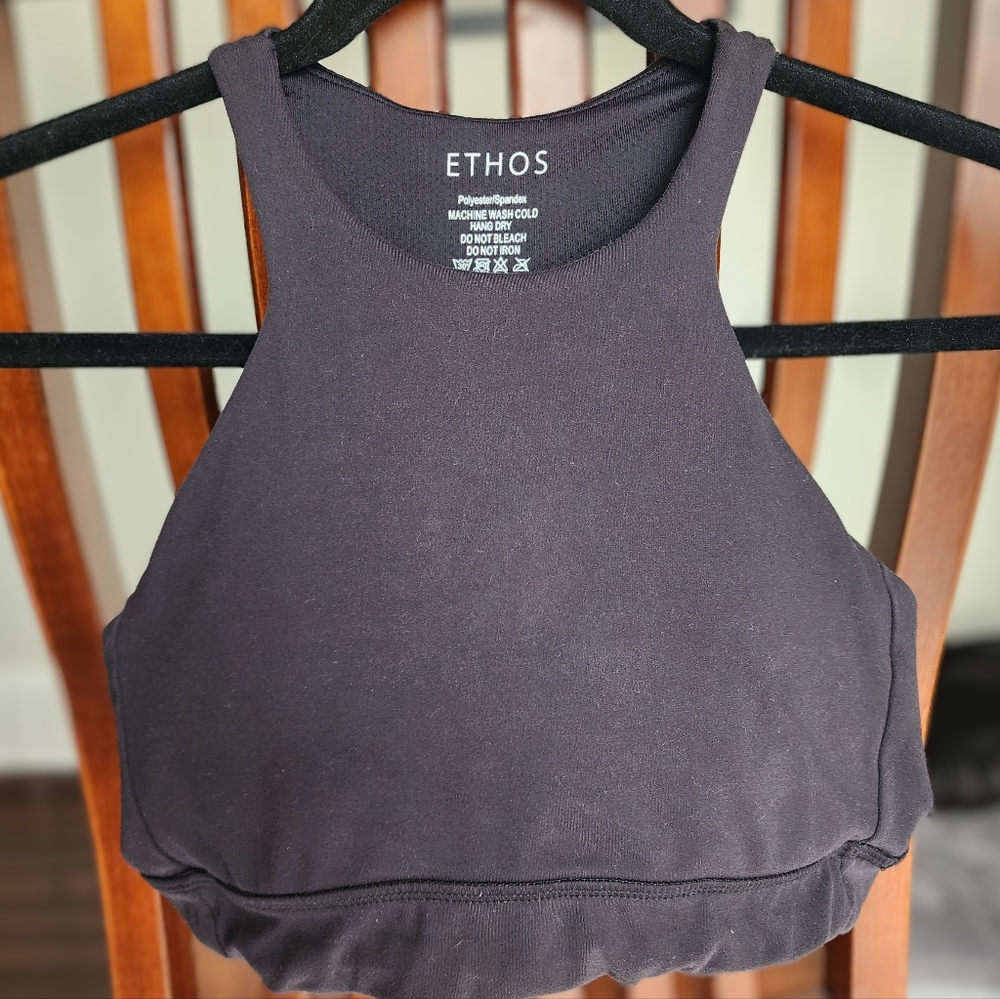 ETHOS Women's Charcoal Sports Bra